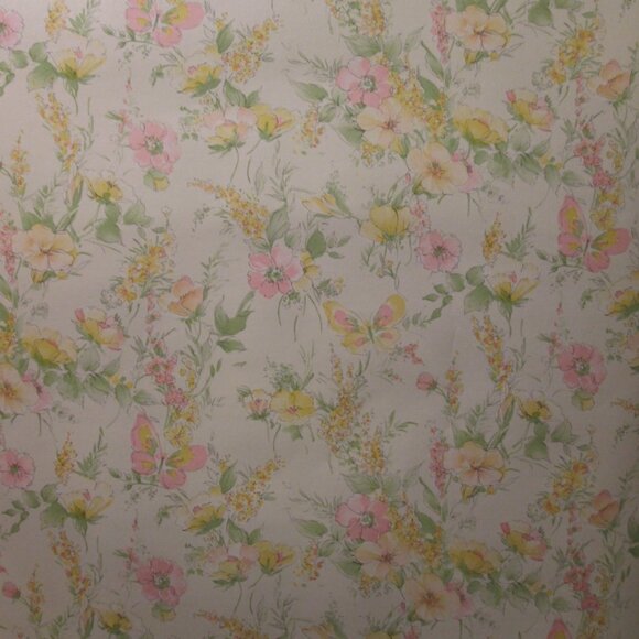 Vintage 1980s Pink and Yellow Floral Motif Wallpaper - Picture 6 of 8